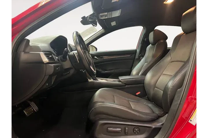 $18700 : Honda Accord 2018 Sport 4dr image 4