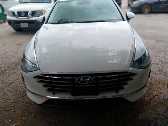 $16900 : 2021 Sonata SE image 3