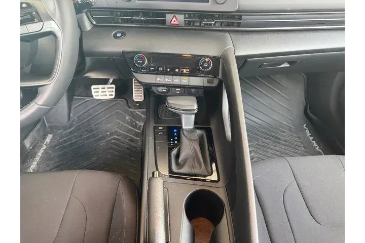 $21878 : Hyundai ELANTRA 2025 SEL Spo image 4