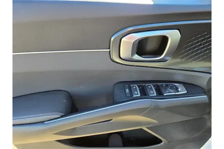 $32988 : Kia Sorento 2025 AWD S 4dr S image 10