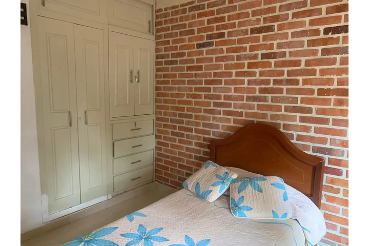 $1100000 : Alquilo Apto 1 Habitación image 3