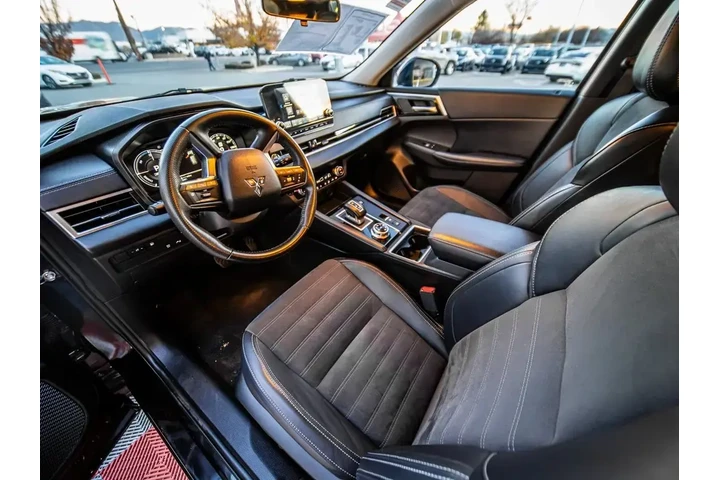 $25988 : Mitsubishi Outlander PHEV 20 image 9