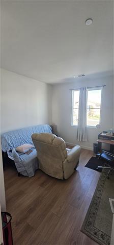 $700 : Nice room  in HESPERIA CA image 1