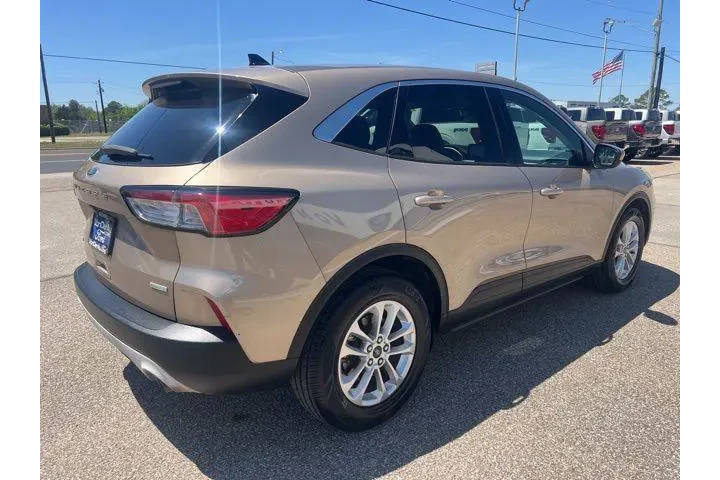 $14495 : Ford Escape 2020 SE 4dr SUV image 5