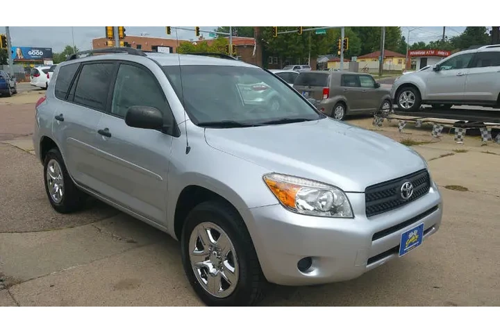 $8999 : 2008 RAV4 image 5