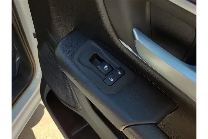 $39025 : Ram 1500 2025 4x4 Big Horn 4 image 10