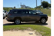 $21992 : Jeep Grand Cherokee L 2022 4 thumbnail
