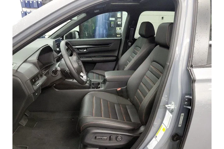 $39998 : Honda CR-V Hybrid 2026 Sport image 10