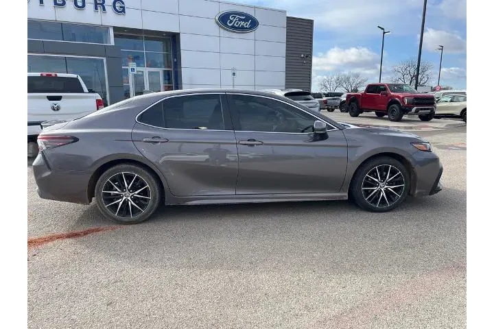 $24980 : Toyota Camry 2022 SE 4dr Sed image 2