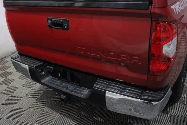 $19896 : Toyota Tundra 2016 4x4 Limit image 6