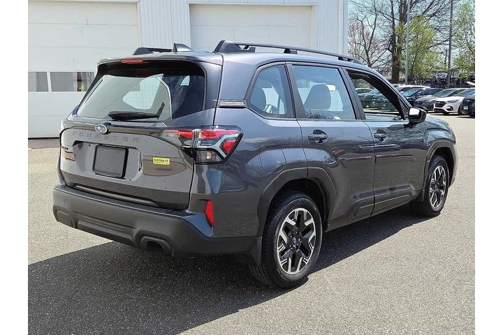 $28795 : Subaru Forester 2025 AWD Bas image 6