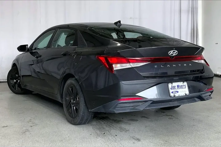 $17291 : Hyundai ELANTRA 2021 SEL 4dr image 5