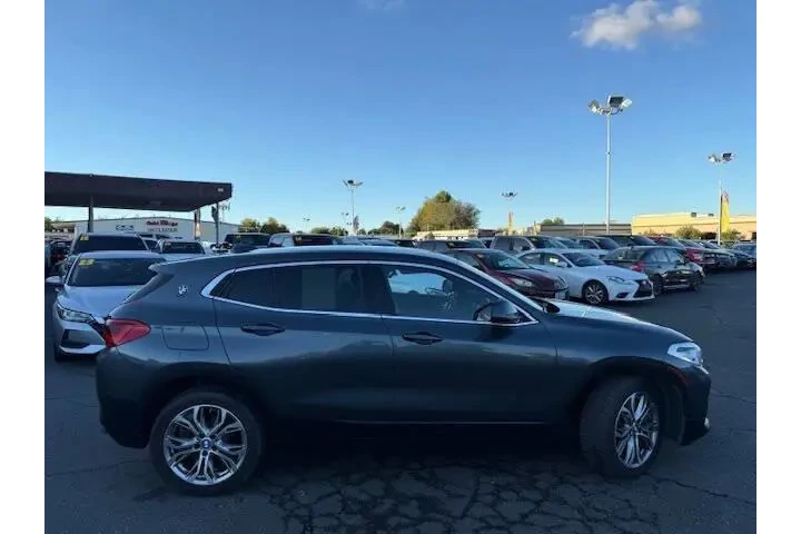 $14446 : BMW X2 2018 AWD xDrive28i 4d image 8