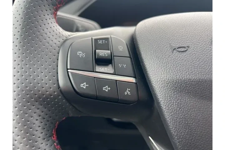 $24250 : Ford Escape 2023 AWD ST-Line image 9