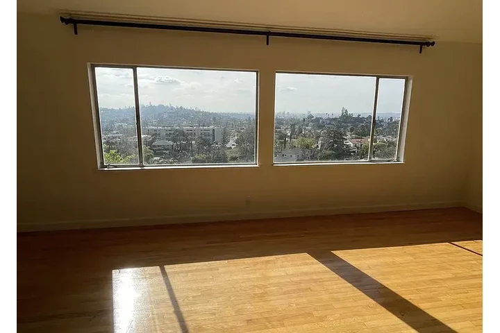 $3579 : HOUSE RENT IN LOS ANGELES CA image 6