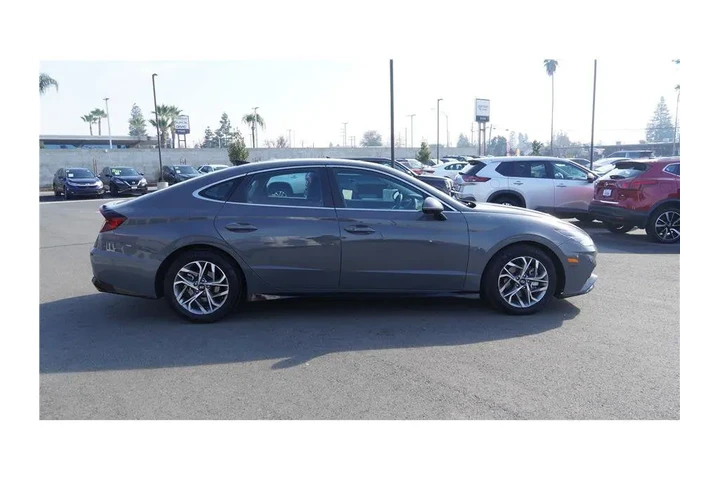 $17500 : 2023 Sonata SEL image 5