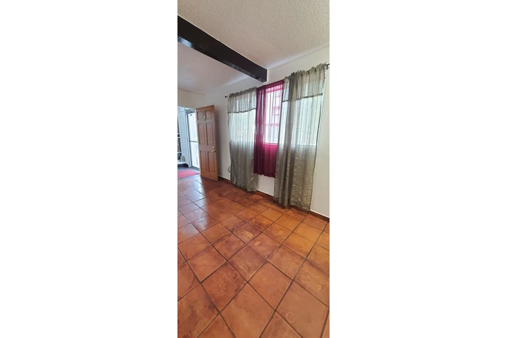 $1350 : APT BACHELOR EN W. HOLLYWOOD image 8