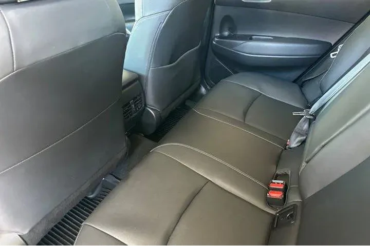 $31500 : Toyota Corolla Cross 2024 AW image 8