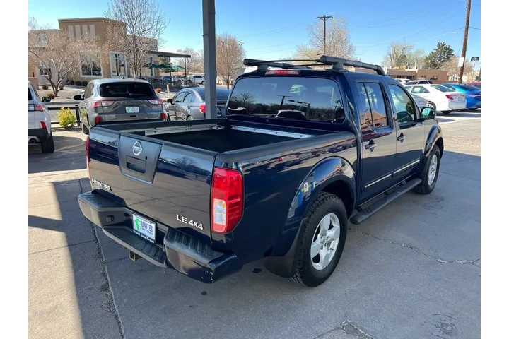 2007 Frontier LE Crew Cab 4WD image 5