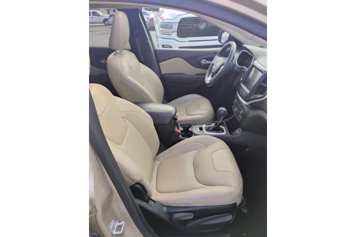 $7300 : 2015 Cherokee Limited image 9