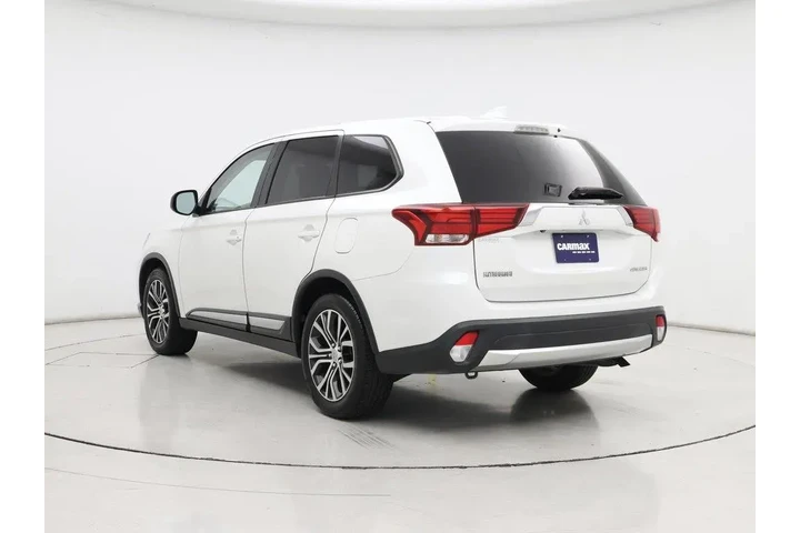 $17998 : Mitsubishi Outlander 2018 ES image 2