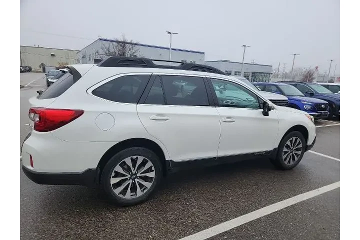 $15000 : Subaru Outback 2017 AWD 2.5i image 6
