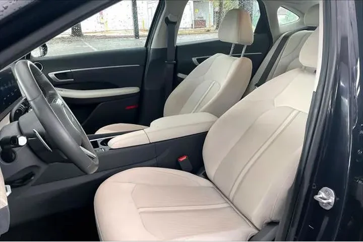 $23650 : Hyundai SONATA Hybrid 2025 S image 8