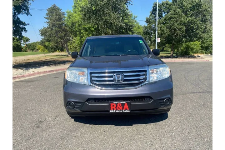 $10995 : 2014 Pilot LX image 3