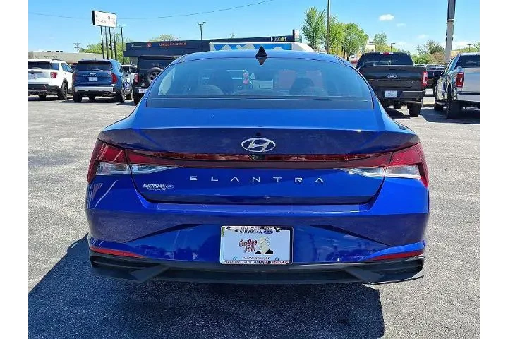 $17480 : Hyundai ELANTRA 2022 SEL 4dr image 5