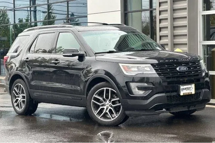 $15896 : Ford Explorer 2016 AWD Sport image 1