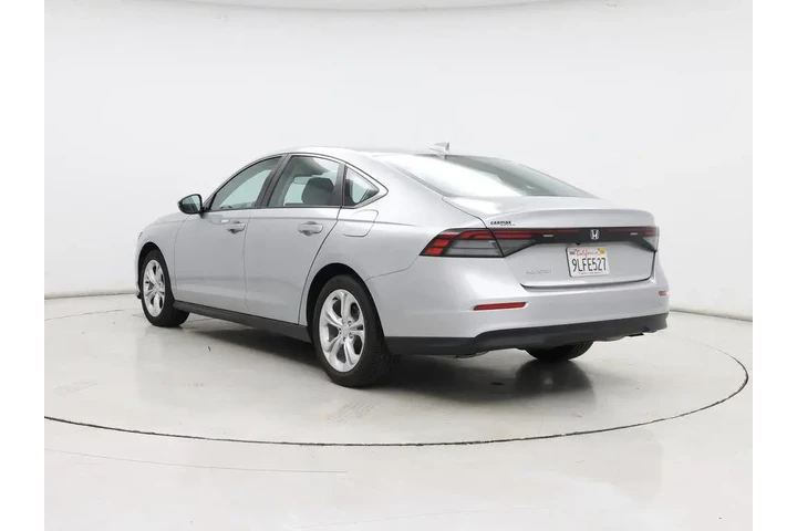 $24998 : Honda Accord 2024 LX 4dr Sed image 2