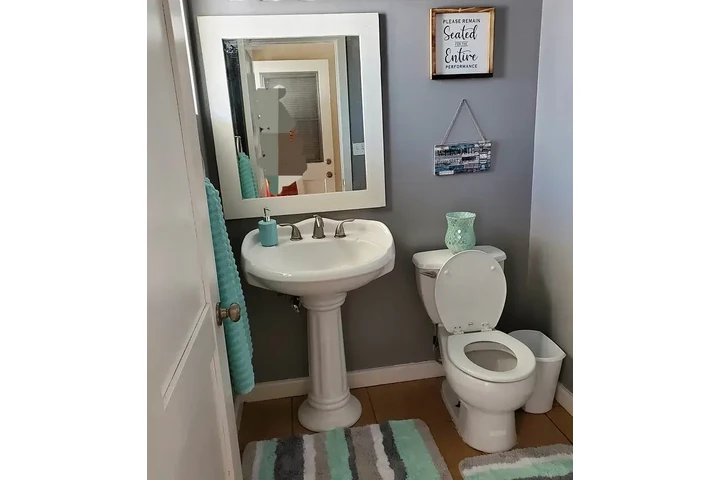 $2200 : CASA en🏡Walnut Ave,South Gate image 2