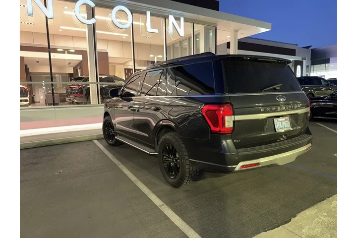 $35900 : Ford Expedition 2022 4x2 XLT image 9