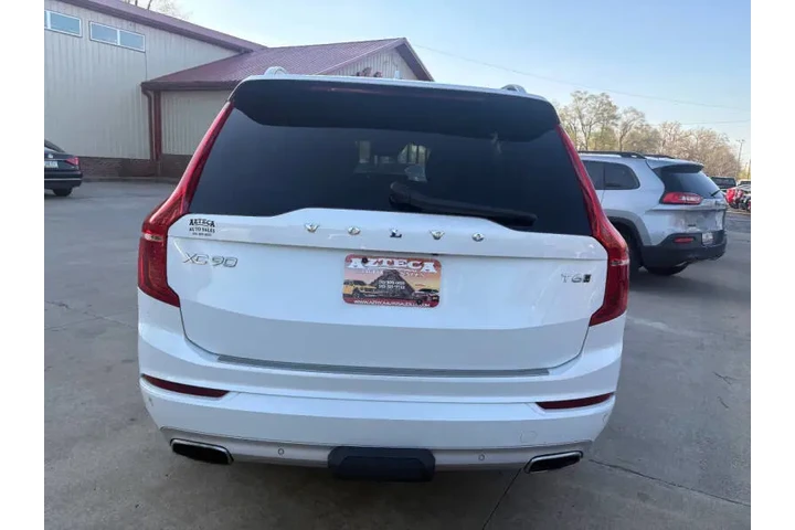 $16950 : 2019 XC90 T6 Momentum image 5