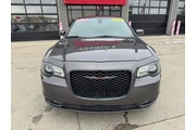 $28991 : Chrysler 300 2023 S V6 4dr S thumbnail