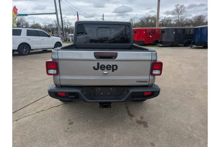 $29995 : 2020 Gladiator image 7