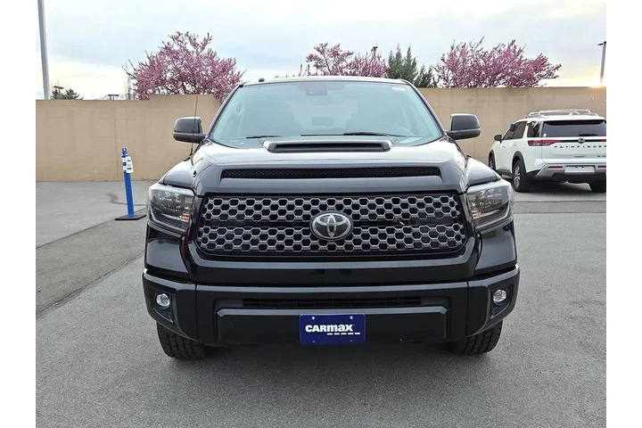 $38998 : Toyota Tundra 2019 4x4 SR5 4 image 2