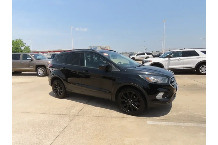 $7999 : Ford Escape 2017 AWD SE 4dr image 7