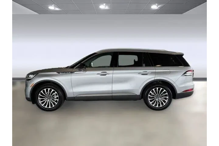 $30898 : Lincoln Aviator 2020 AWD Res image 2