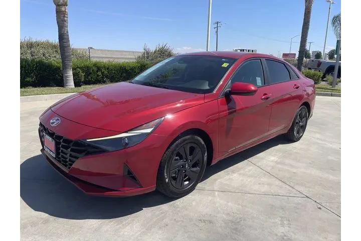 $20899 : Hyundai ELANTRA 2023 SEL 4dr image 4