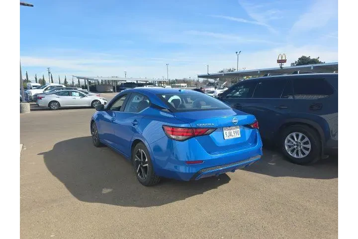 $17900 : Nissan Sentra 2024 SV 4dr Se image 4