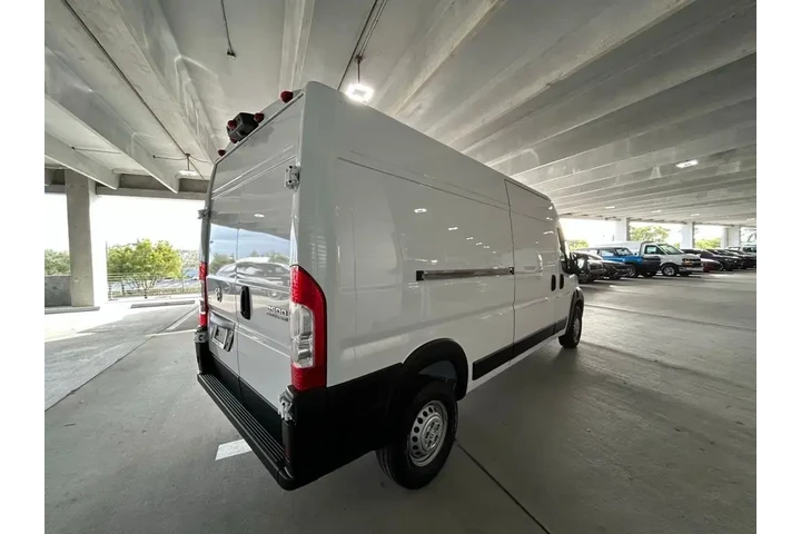 $39994 : Ram ProMaster 2025 Tradesman image 4