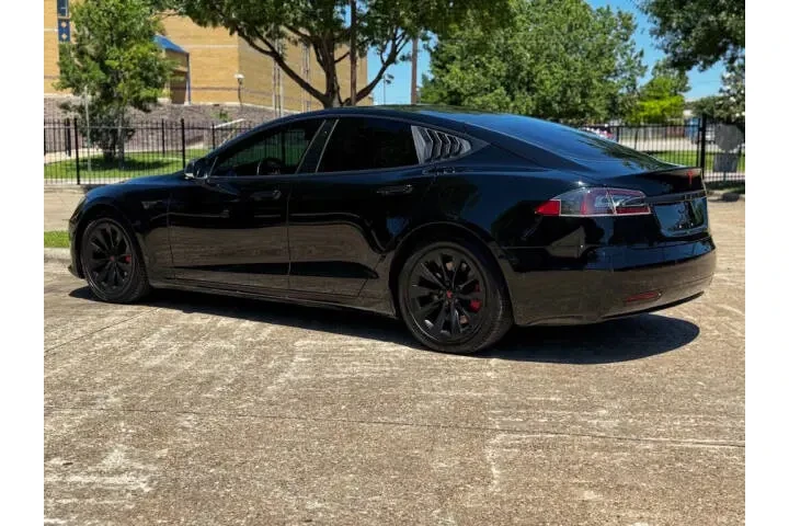 $19328 : 2017 Model S image 4