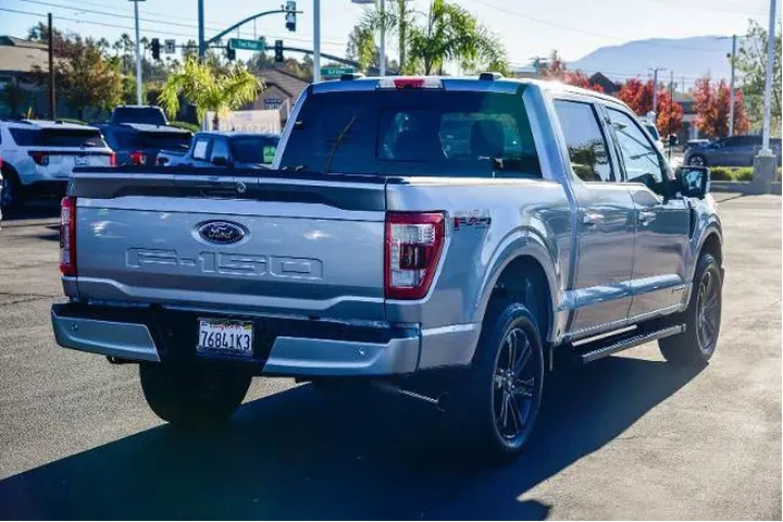 $37991 : Ford F-150 2021 4x4 Lariat 4 image 6