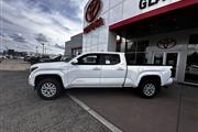 $43289 : 2024 Tacoma SR5 thumbnail