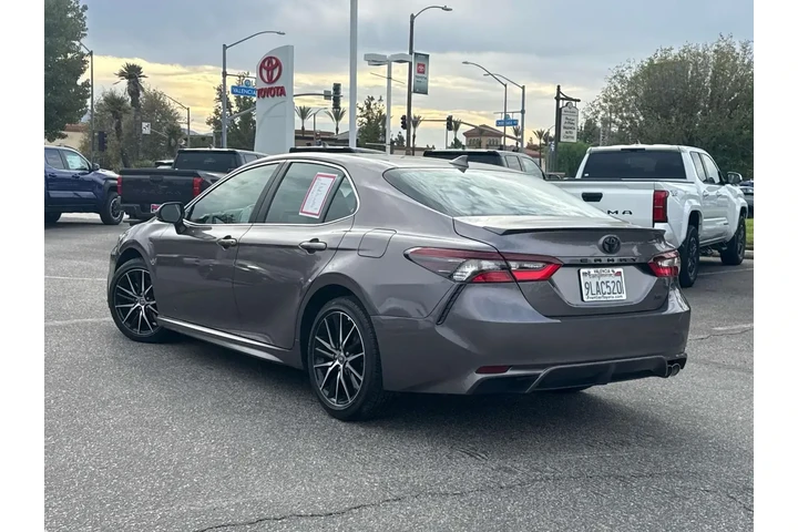 $27250 : Toyota Camry 2024 SE 4dr Sed image 5