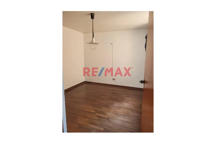 $193 : VENDO AMPLIO DEPARTAMENTO image 10