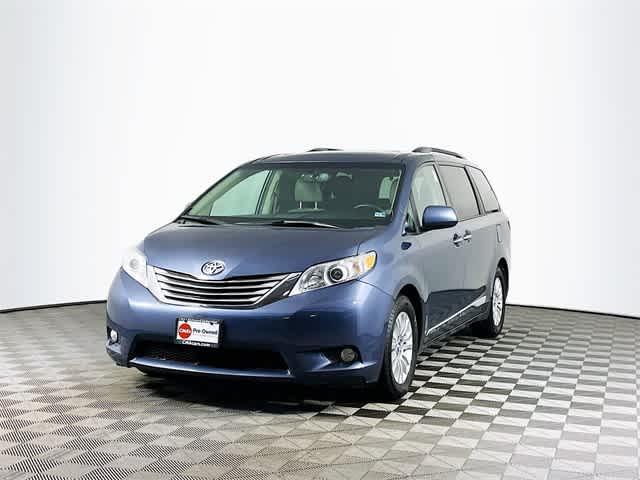 $20422 : PRE-OWNED 2017 TOYOTA SIENNA image 4
