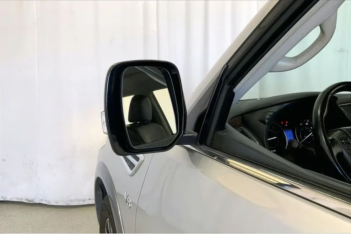 $16595 : Nissan Armada 2018 4x2 SL 4d image 10