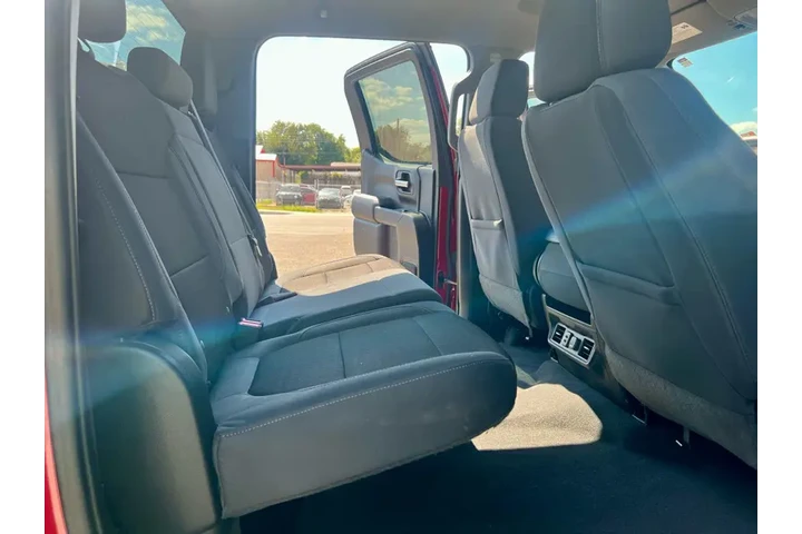 2019 Silverado 1500 LT Crew C image 10